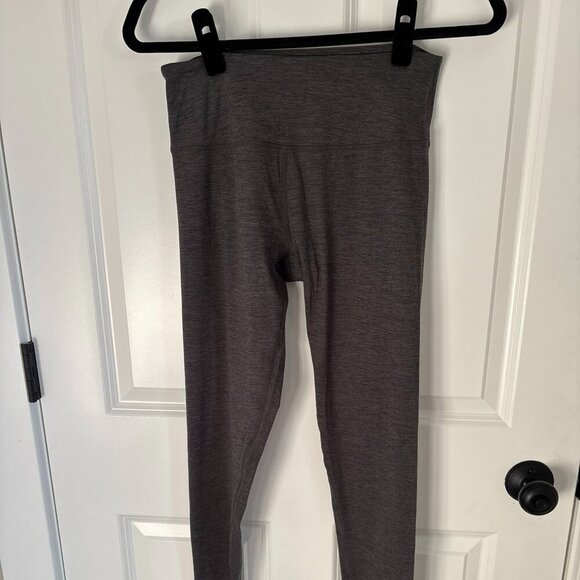 Hot Totties Gray Leggings Size M - Picture 1 of 4